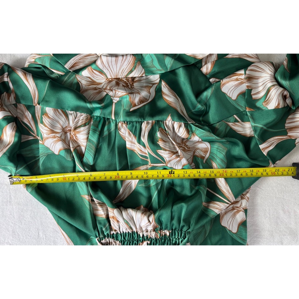 MISA Los Angeles Emerald Green Floral Print Satin Wrap Blouse Top Size S - Picture 5 of 8